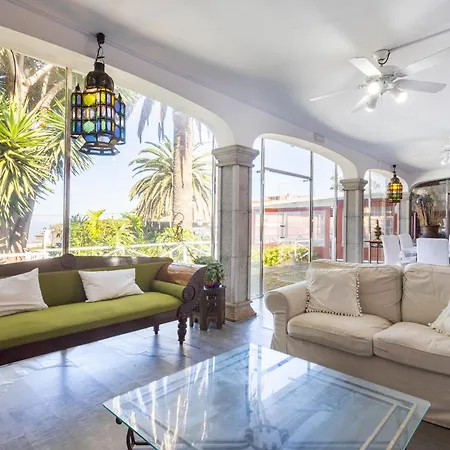 Вилла Home2book Colonial Luxury With Pool